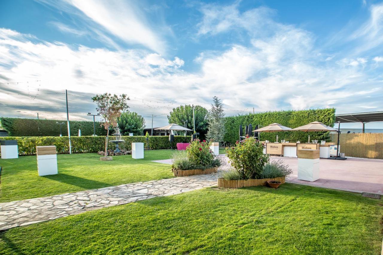 Zenit Calahorra Hotel Bagian luar foto