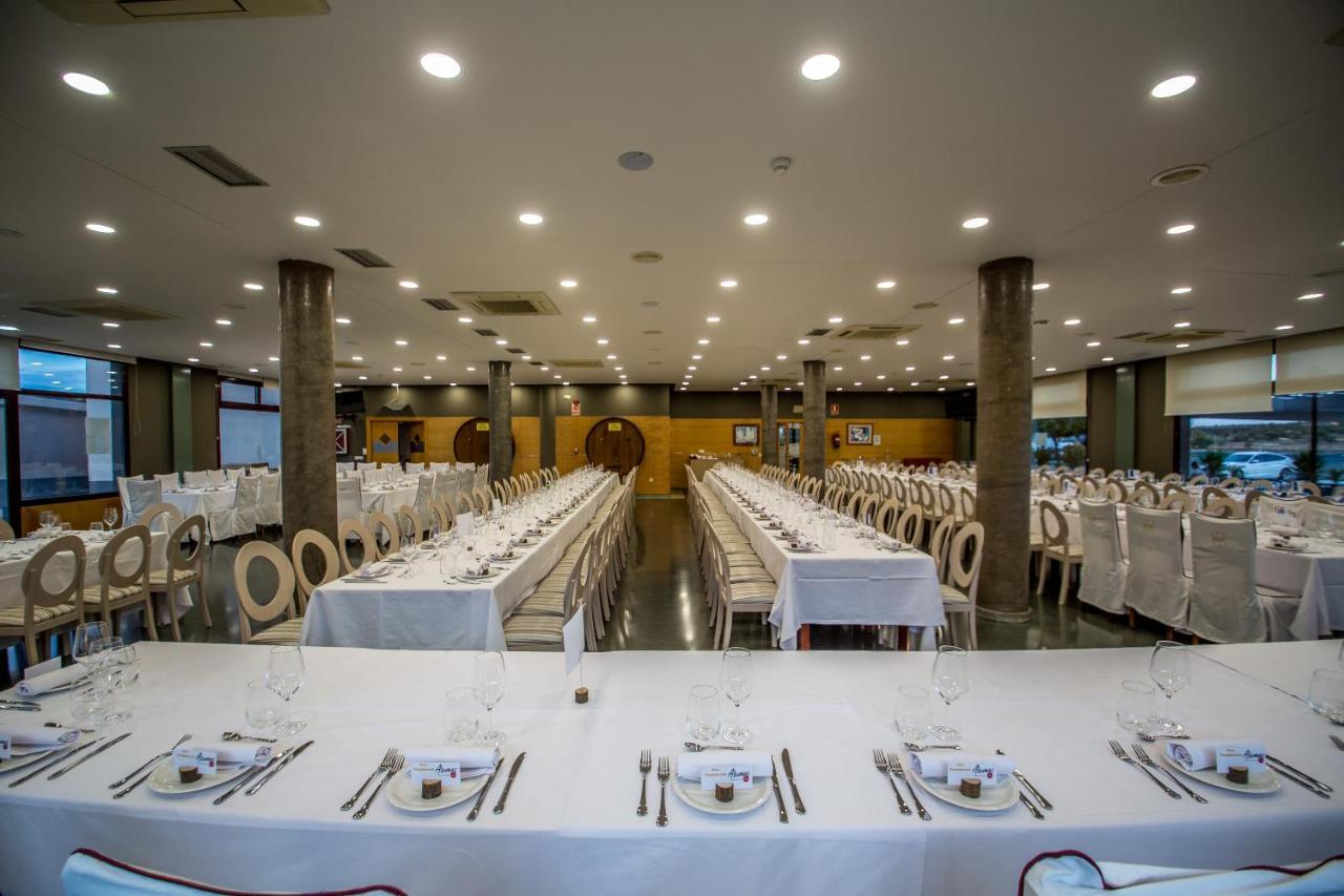Zenit Calahorra Hotel Bagian luar foto
