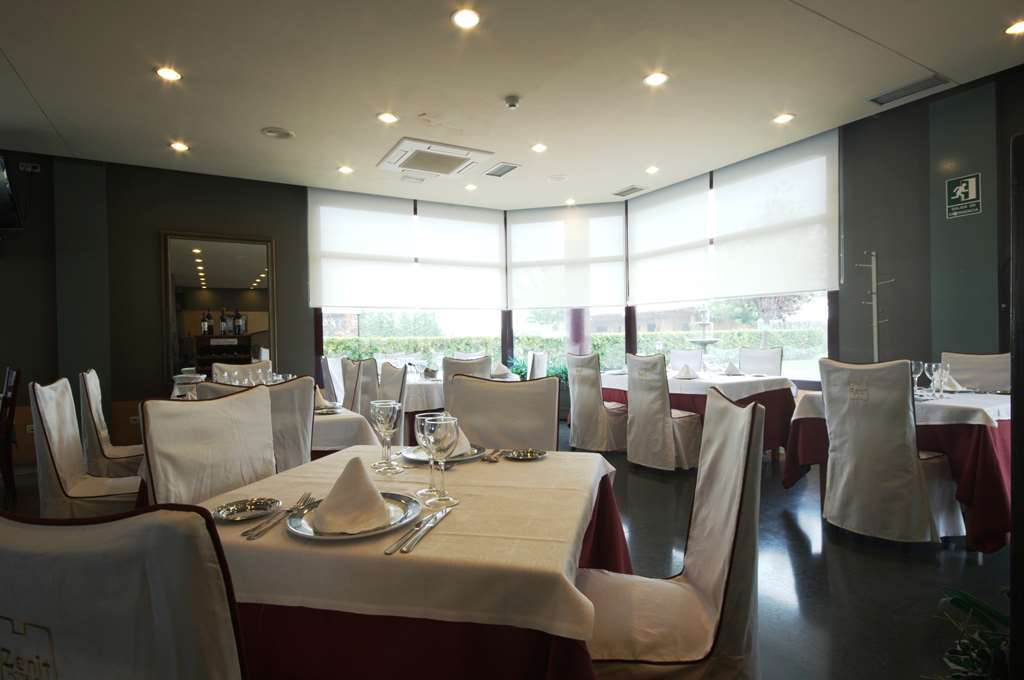 Zenit Calahorra Hotel Restoran foto